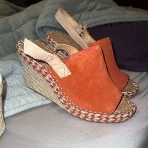Toms wedges
